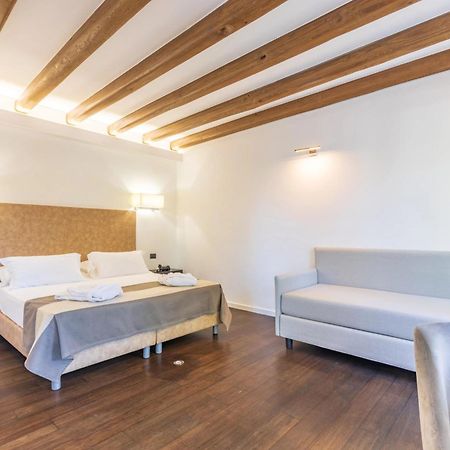 Raphael Hotel 阿尔巴塔克斯 外观 照片